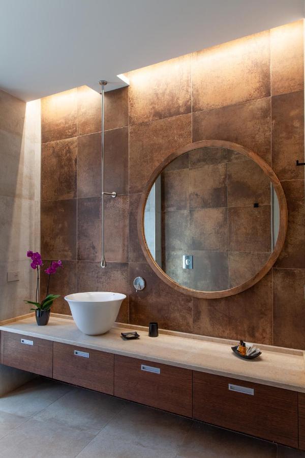 Palazzo Ferrucci Luxury Suites 卡利亚里 外观 照片