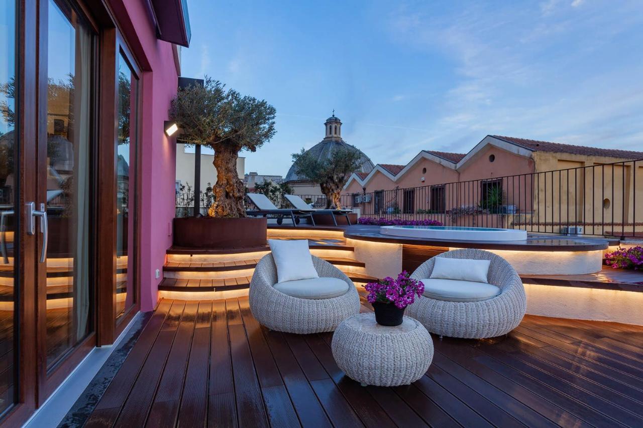 Palazzo Ferrucci Luxury Suites 卡利亚里 外观 照片