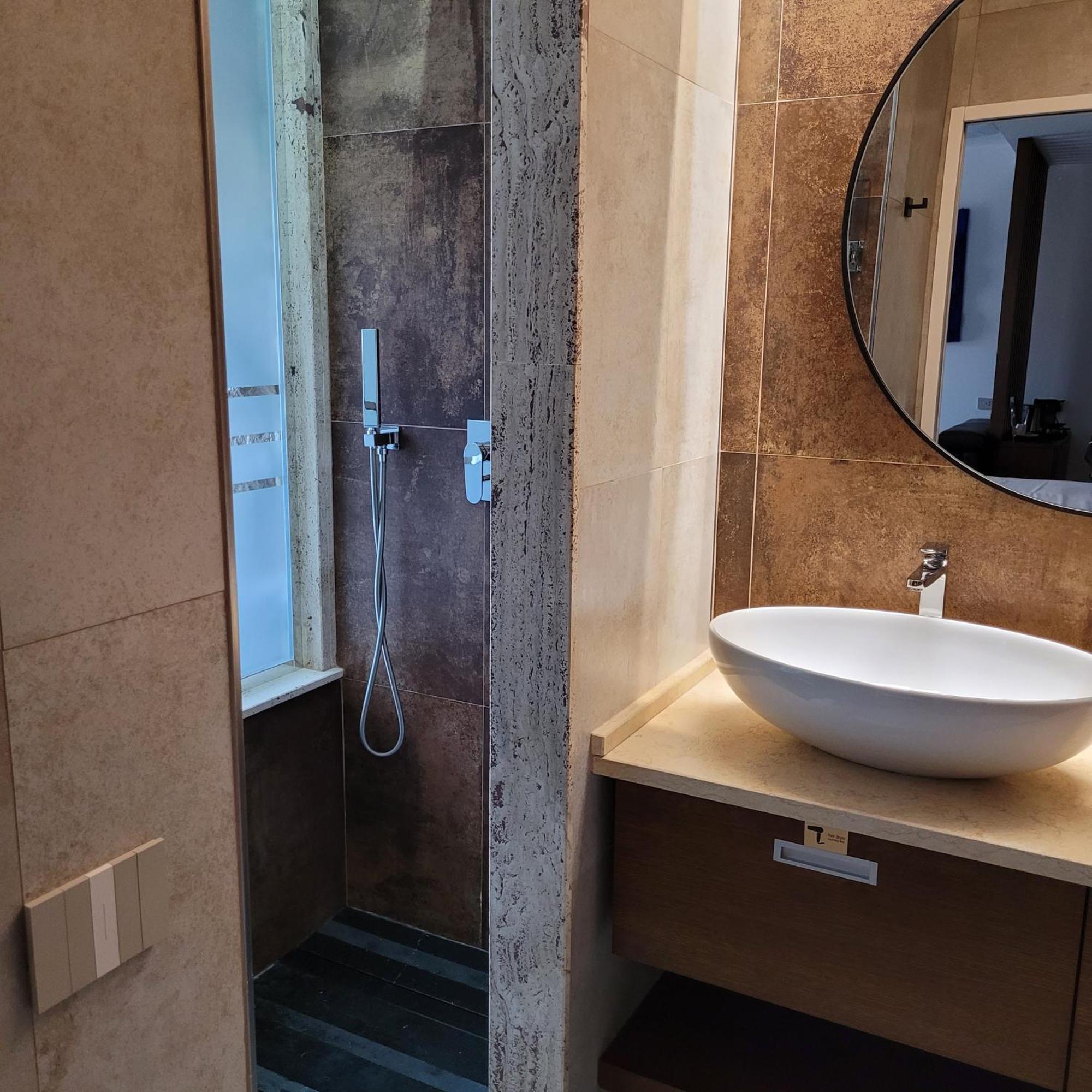 Palazzo Ferrucci Luxury Suites 卡利亚里 外观 照片