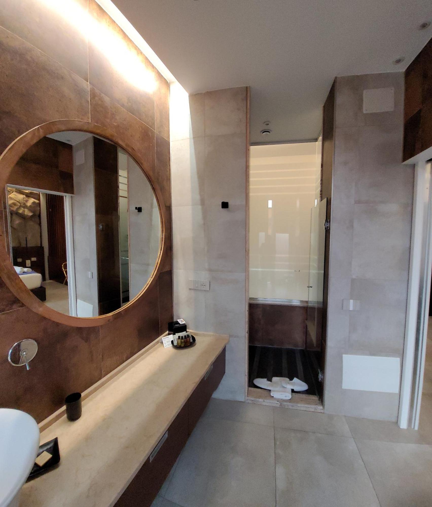 Palazzo Ferrucci Luxury Suites 卡利亚里 外观 照片